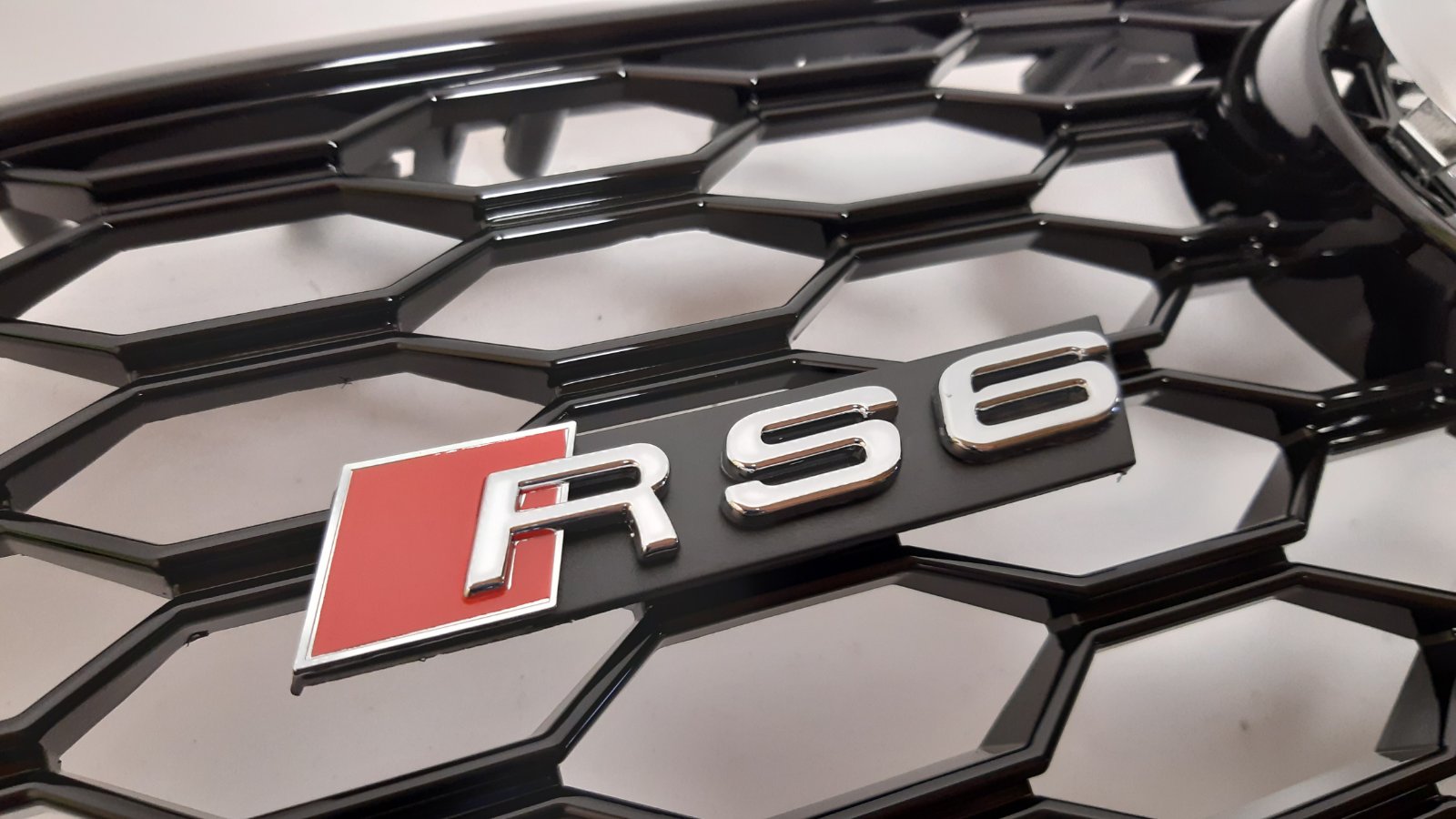 Atrapa grill Audi A6 2015-2018 C7 po liftingu styl RS6 Black