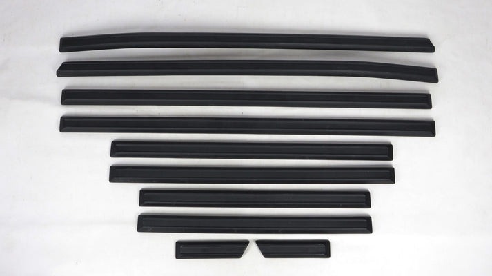 Fiberglass Side Moldings for Mercedes-Benz W463 G-Class