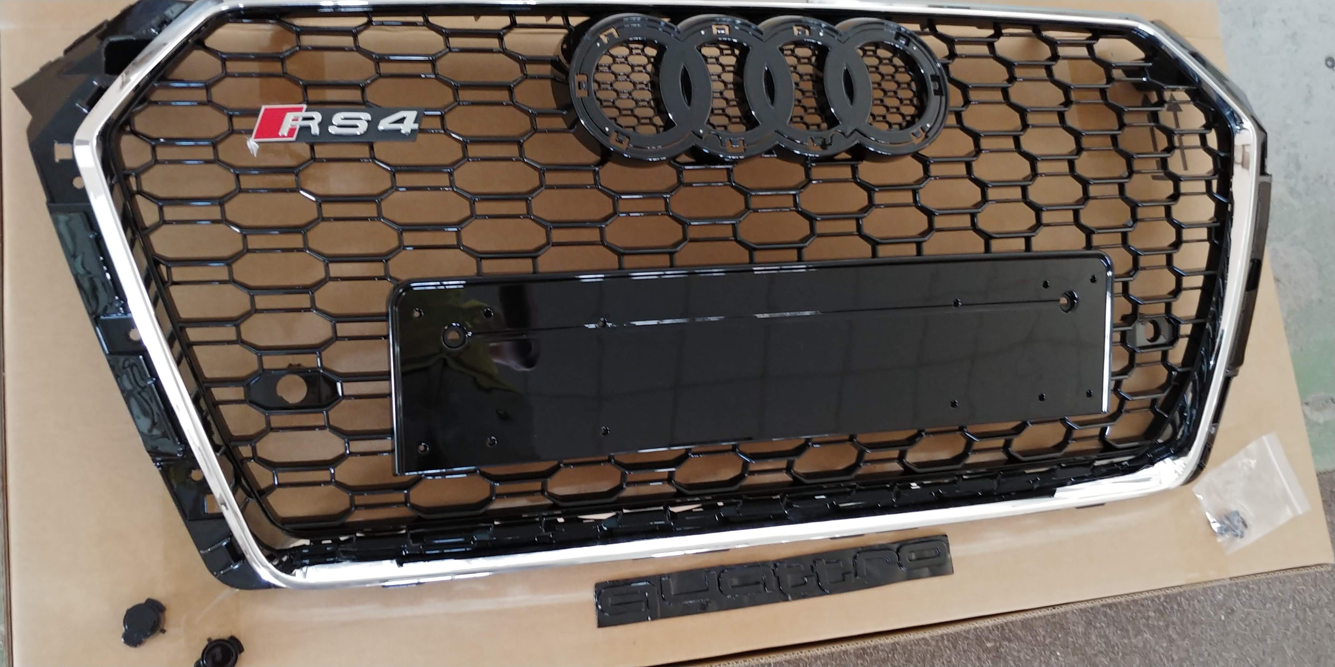 Atrapa grill Audi A4 2015-2018 B9 przed liftingiem styl RS4 Chrom Quattro