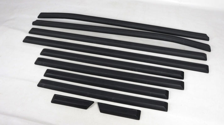 Fiberglass Side Moldings for Mercedes-Benz W463 G-Class