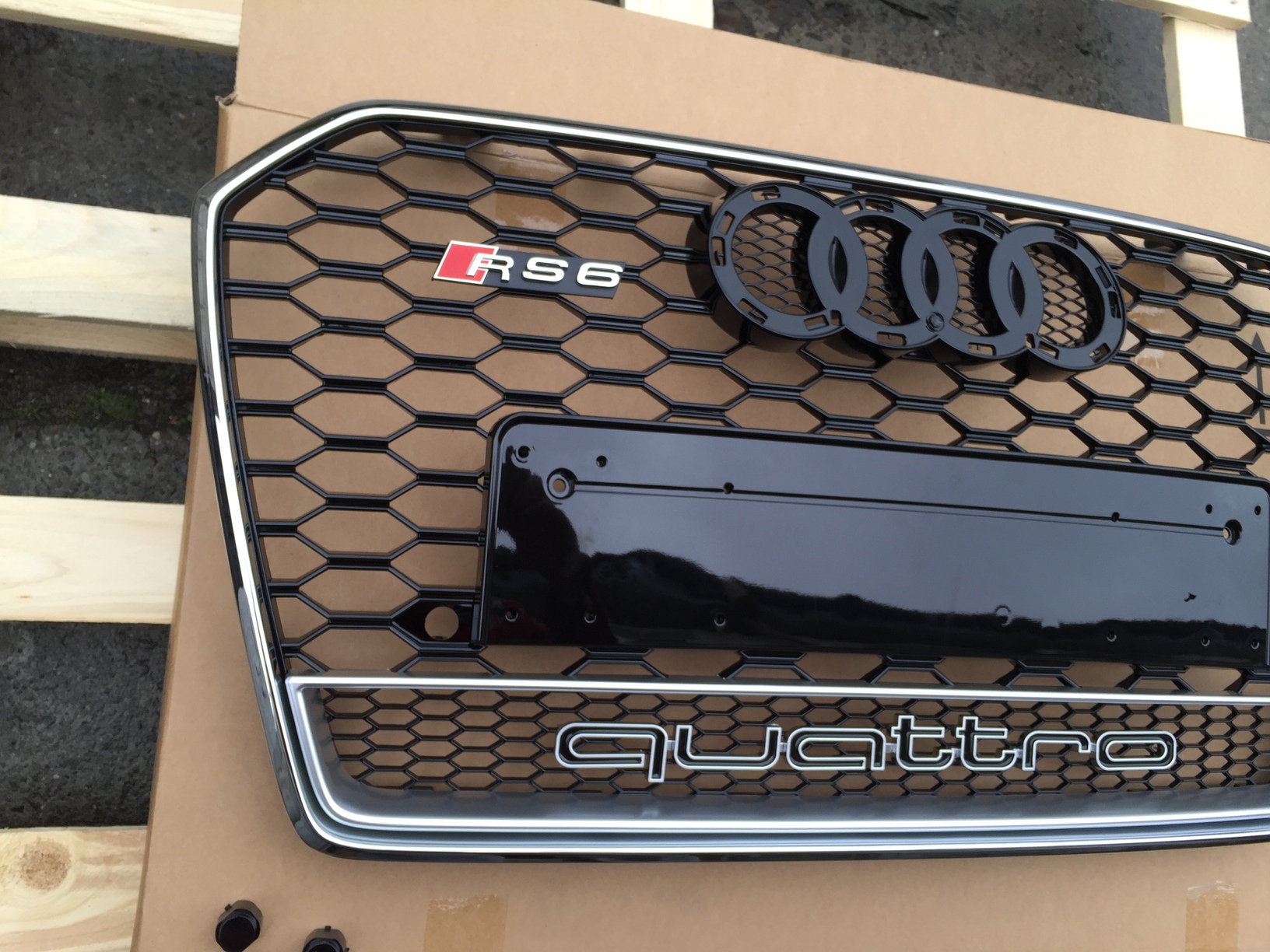 Atrapa grill Audi A6 2015-2018 C7 styl RS6 Chrom Quattro