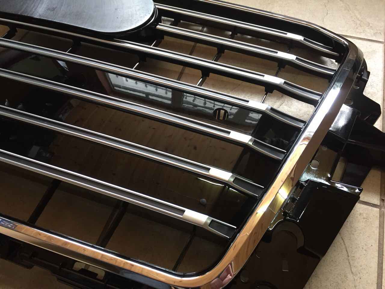 Atrapa grill Audi Q5 8R 2012-2015 po liftingu styl SQ5 Chrom