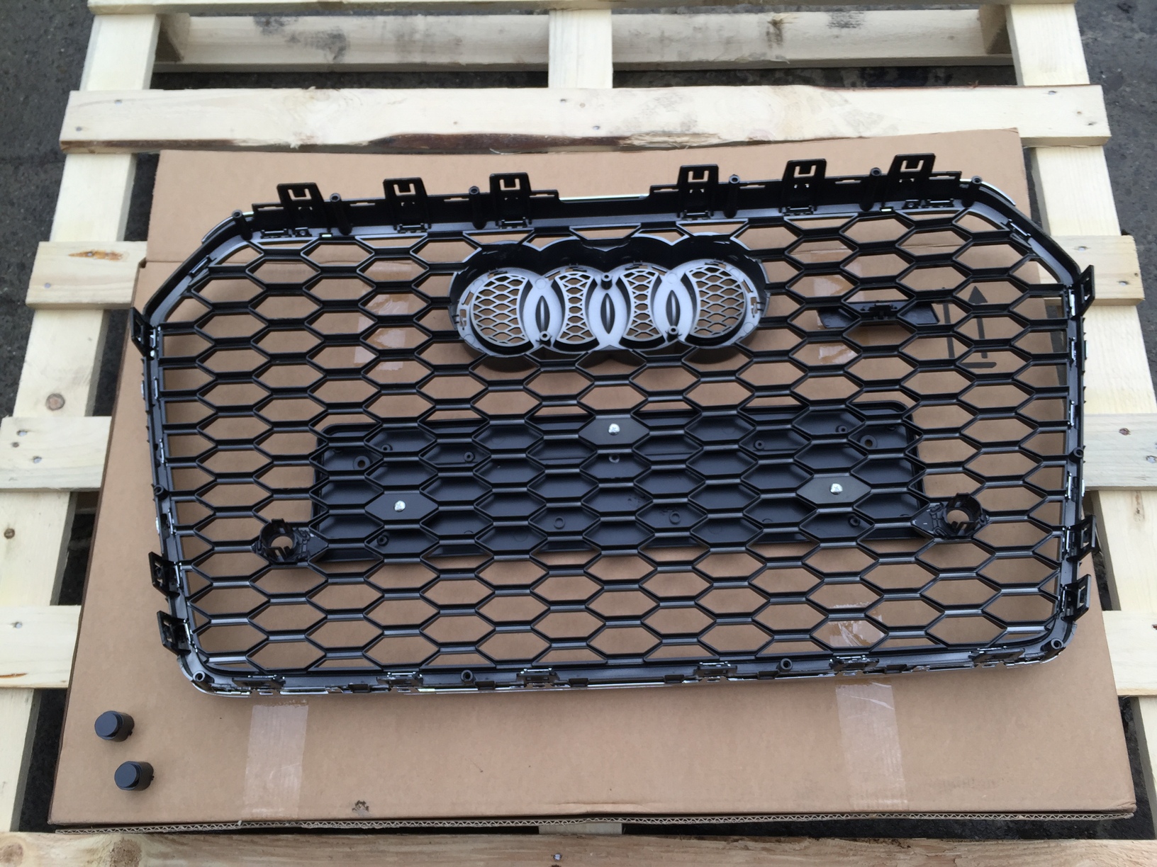 Atrapa grill Audi A6 2015-2018 C7 po liftingu styl RS6 Chrom