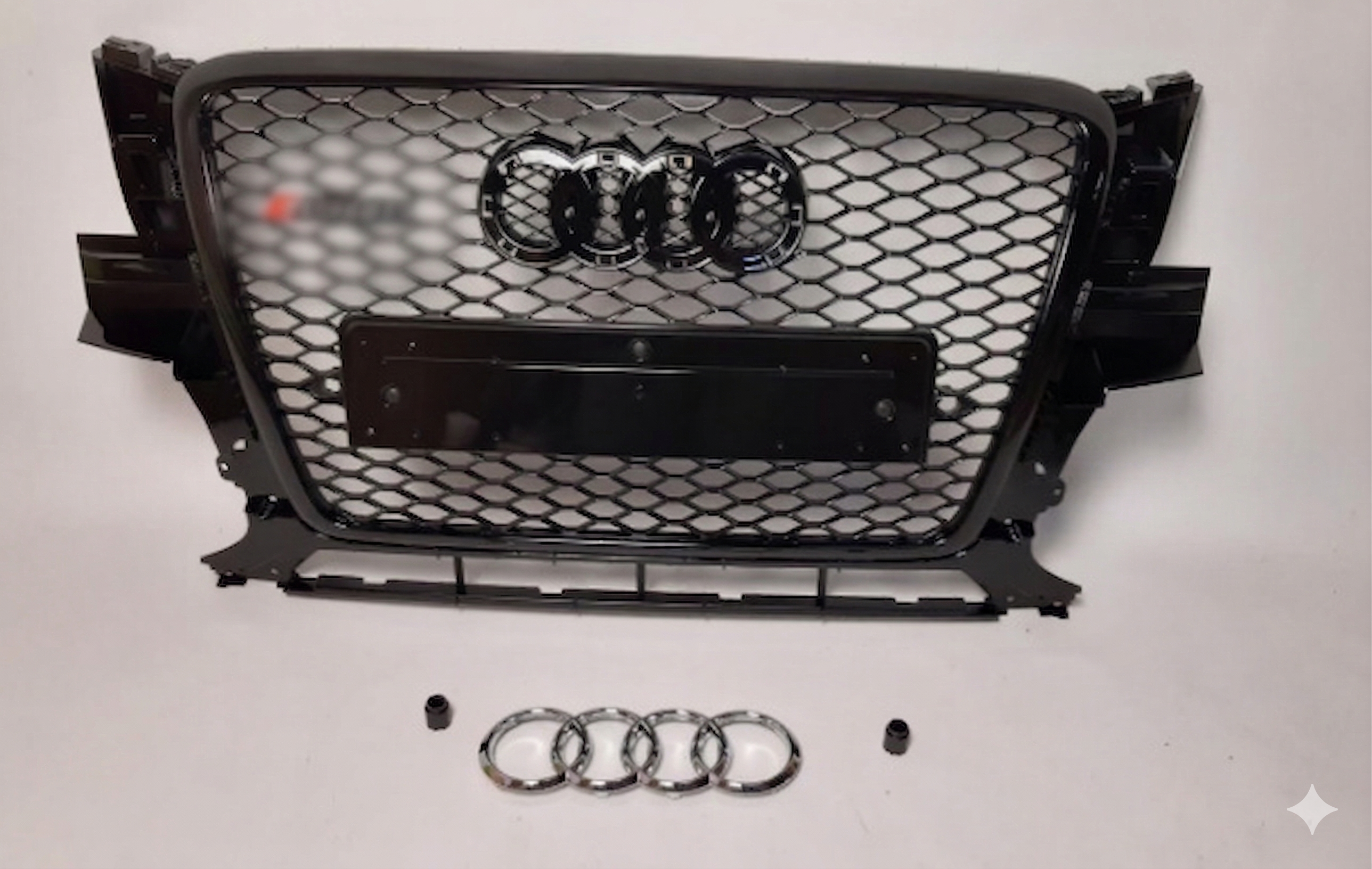  8R 2008-2011 przed liftingieml styl RSQ5 Black