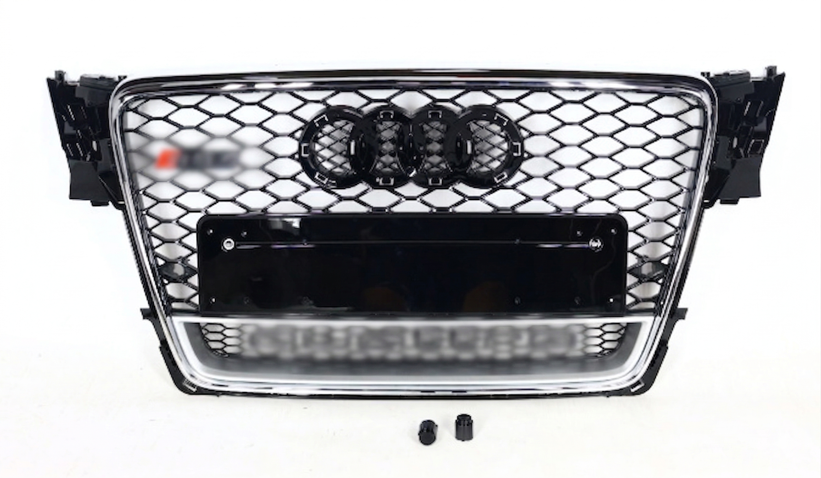  2008-2011 B8 pzed liftingiem styl RS4 Chrom Quattro