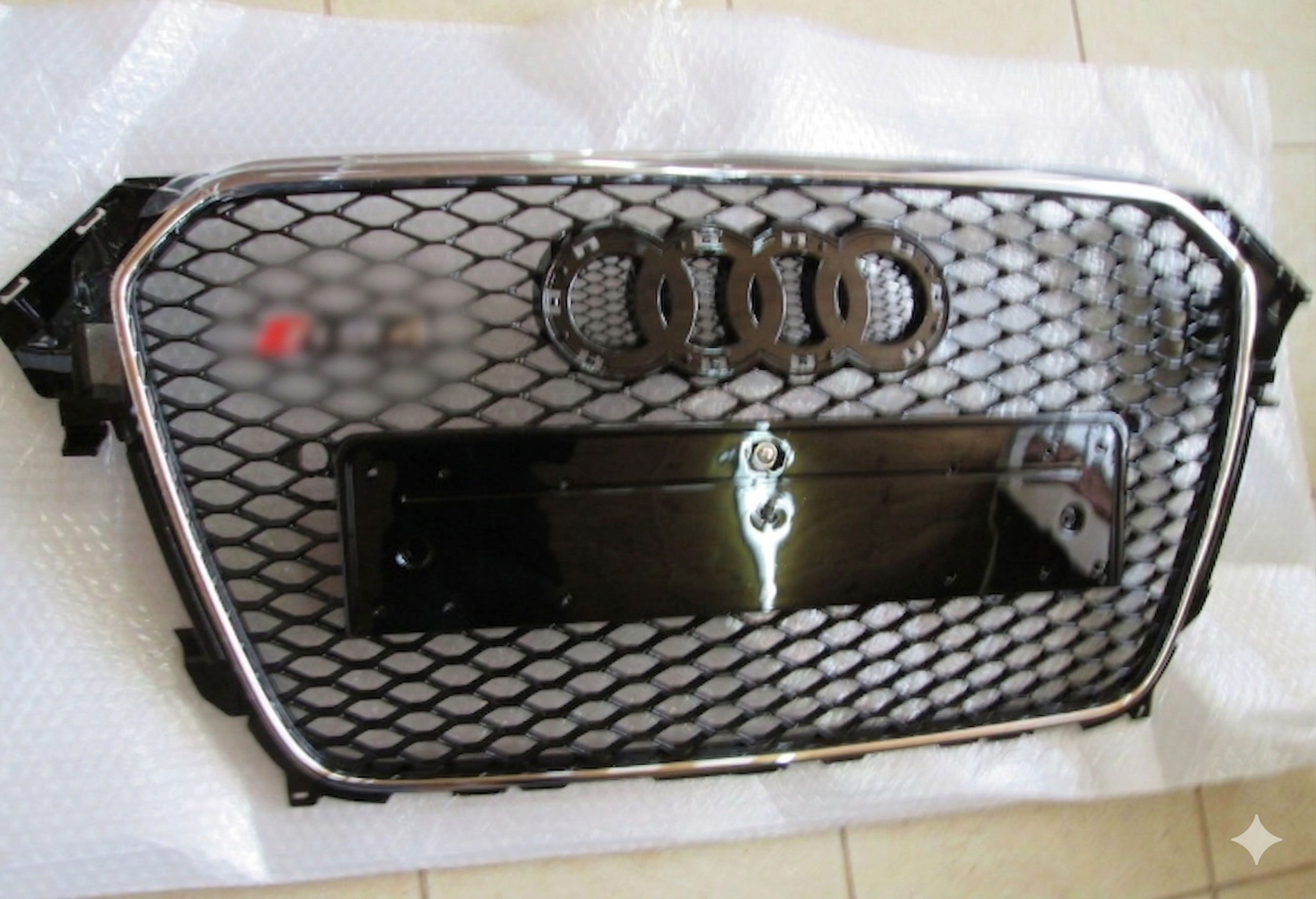 Atrapa grill Audi A4 2011-2014 B8 po liftingu styl RS4 Chrom