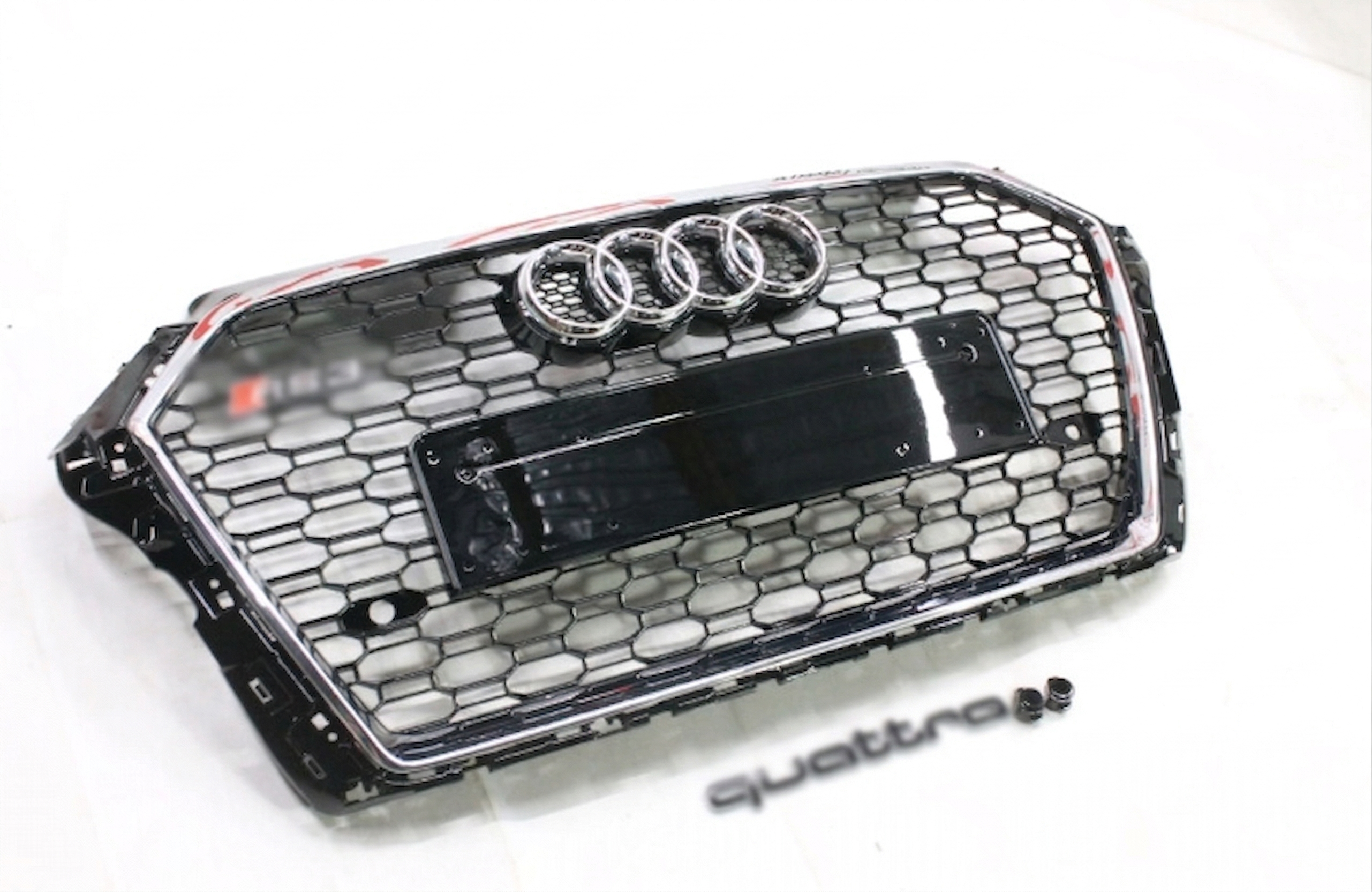 Atrapa grill Audi A3 2015-2018 8V po liftingu RS3 Chrom Quattro