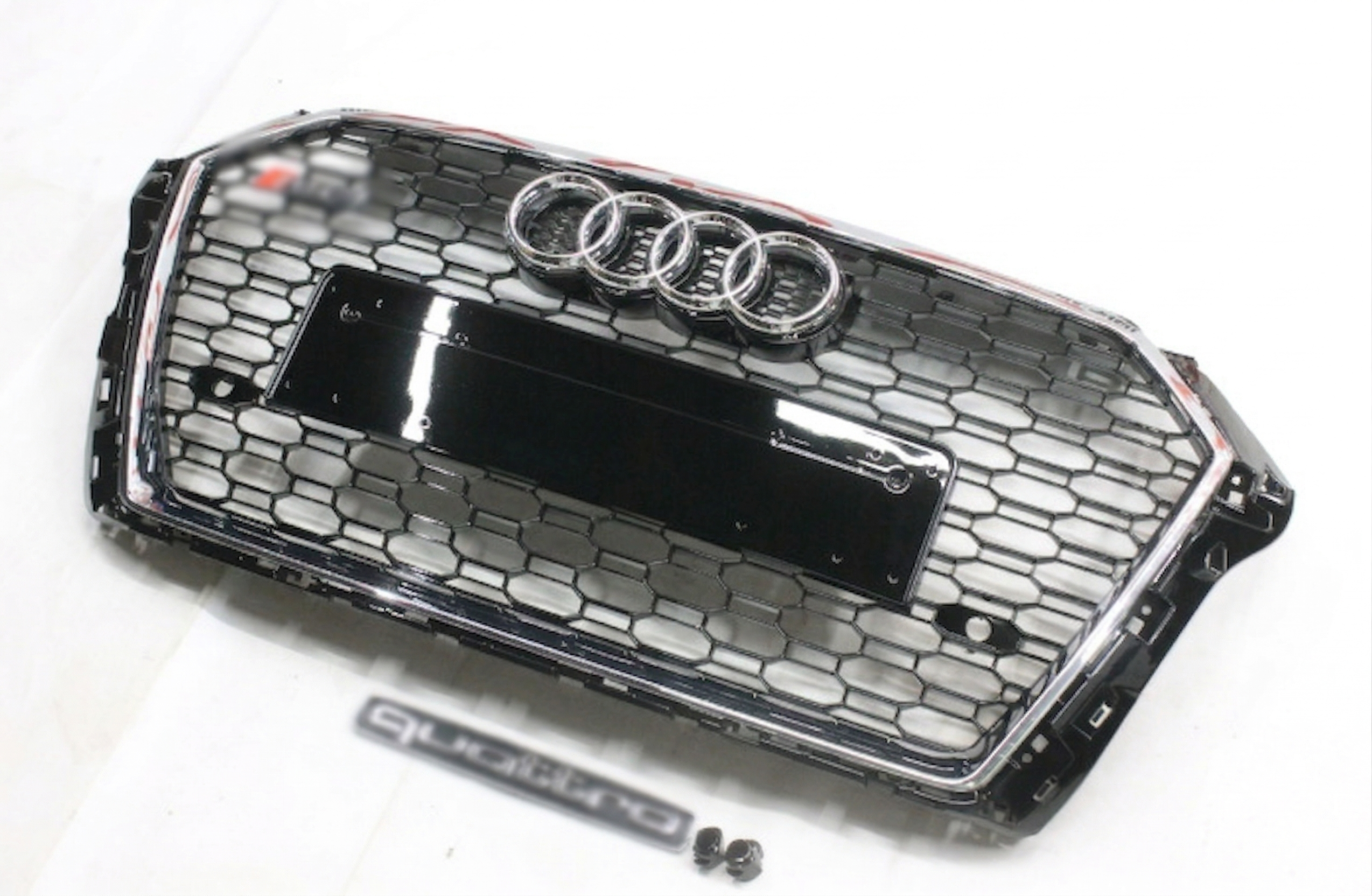 Atrapa grill Audi A3 2015-2018 8V po liftingu RS3 Chrom Quattro