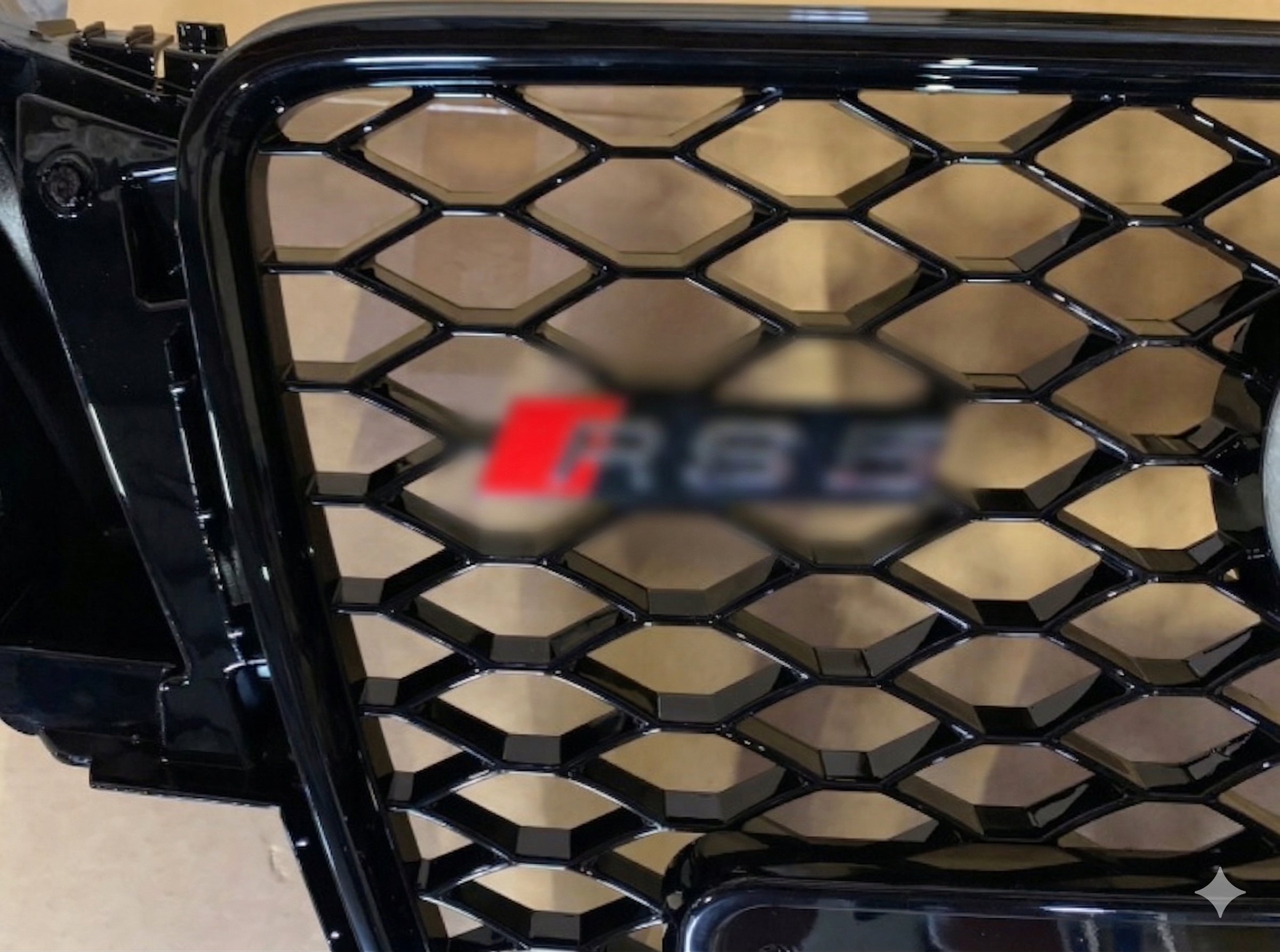 Atrapa grill Audi A5 2008-2011 8T przed liftingiem styl RS5 Black