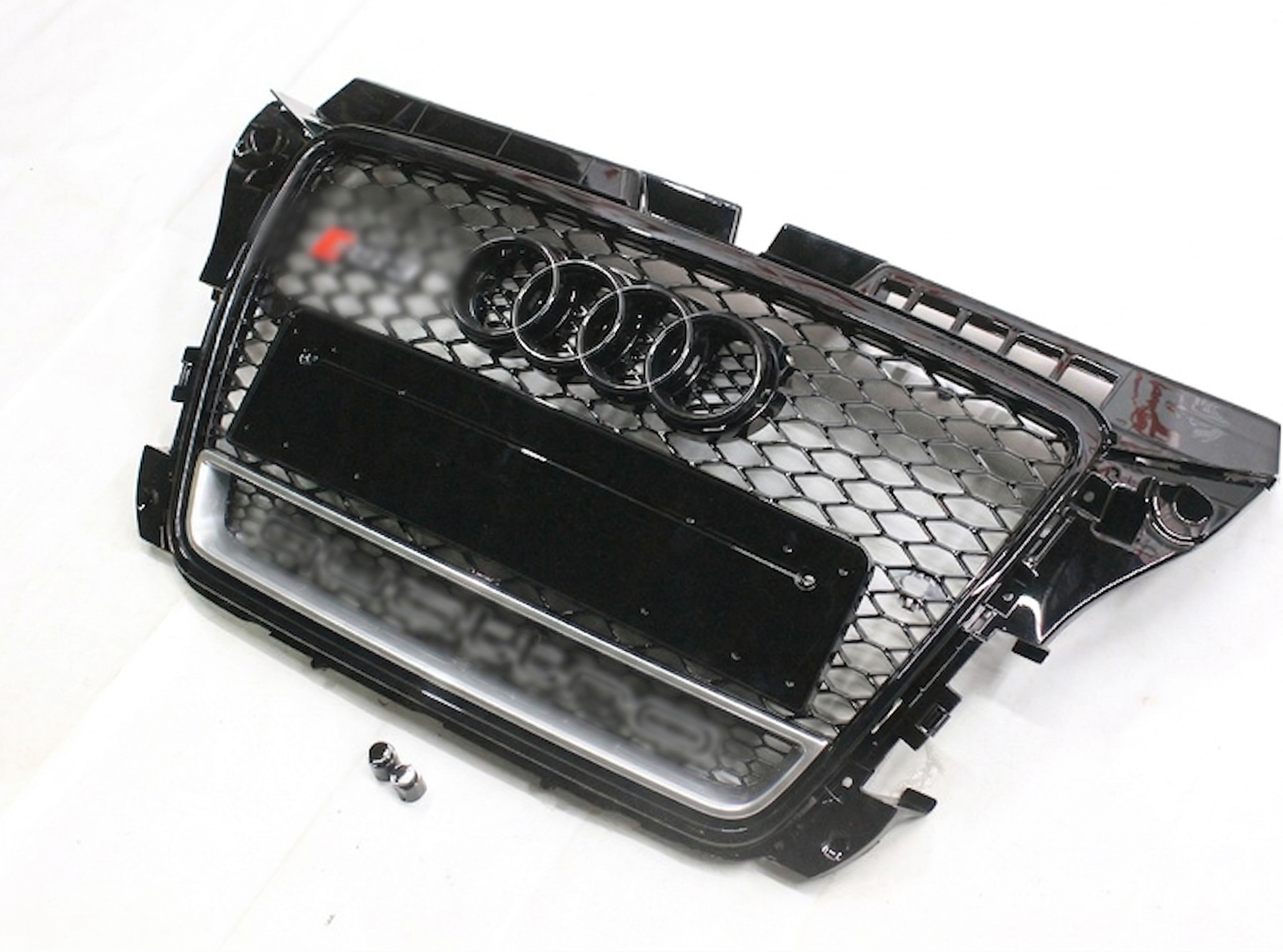 Atrapa grill Audi  A3 2008-2011 po liftingu styl RS3 Black Quattro