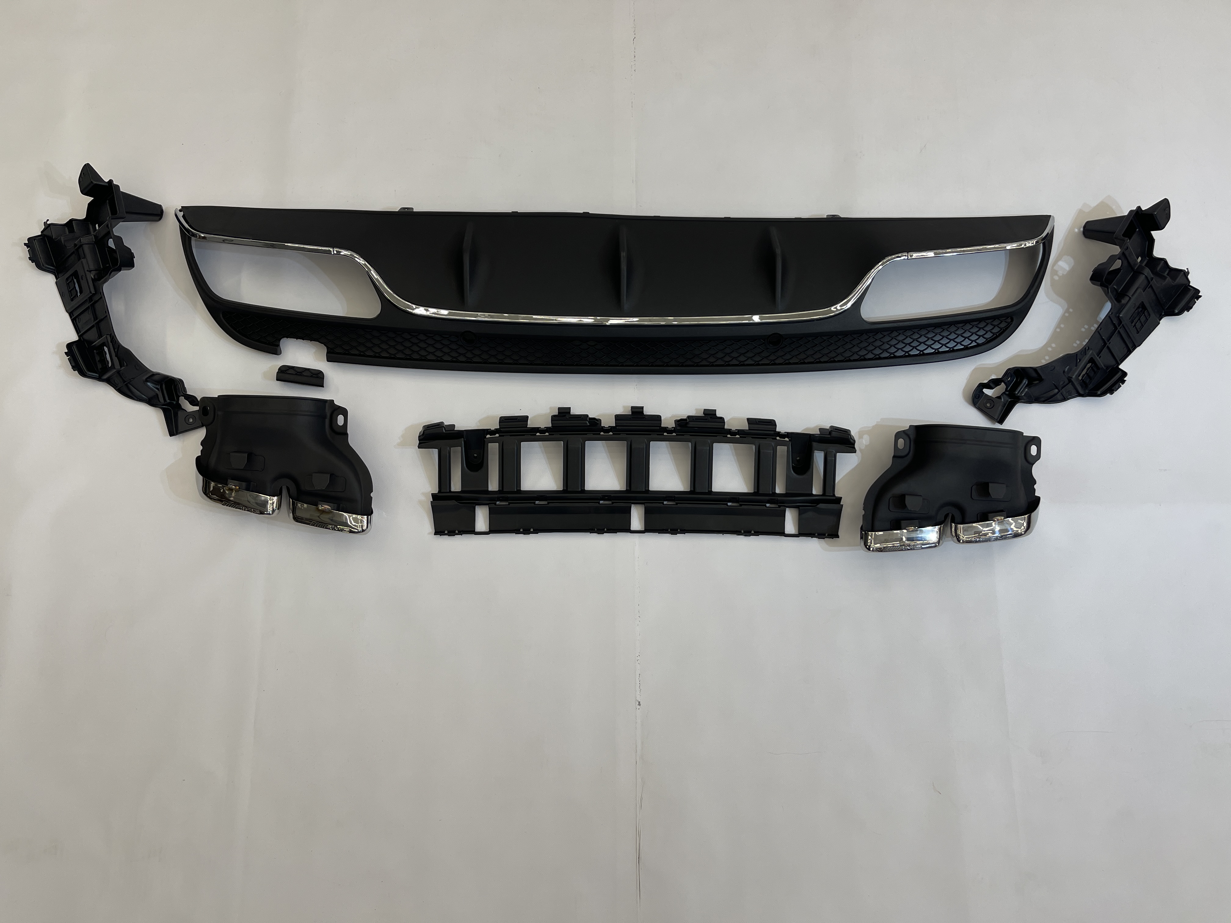 Bodykit Mercedes C-class W205 2015-2018 styl C63 AMG