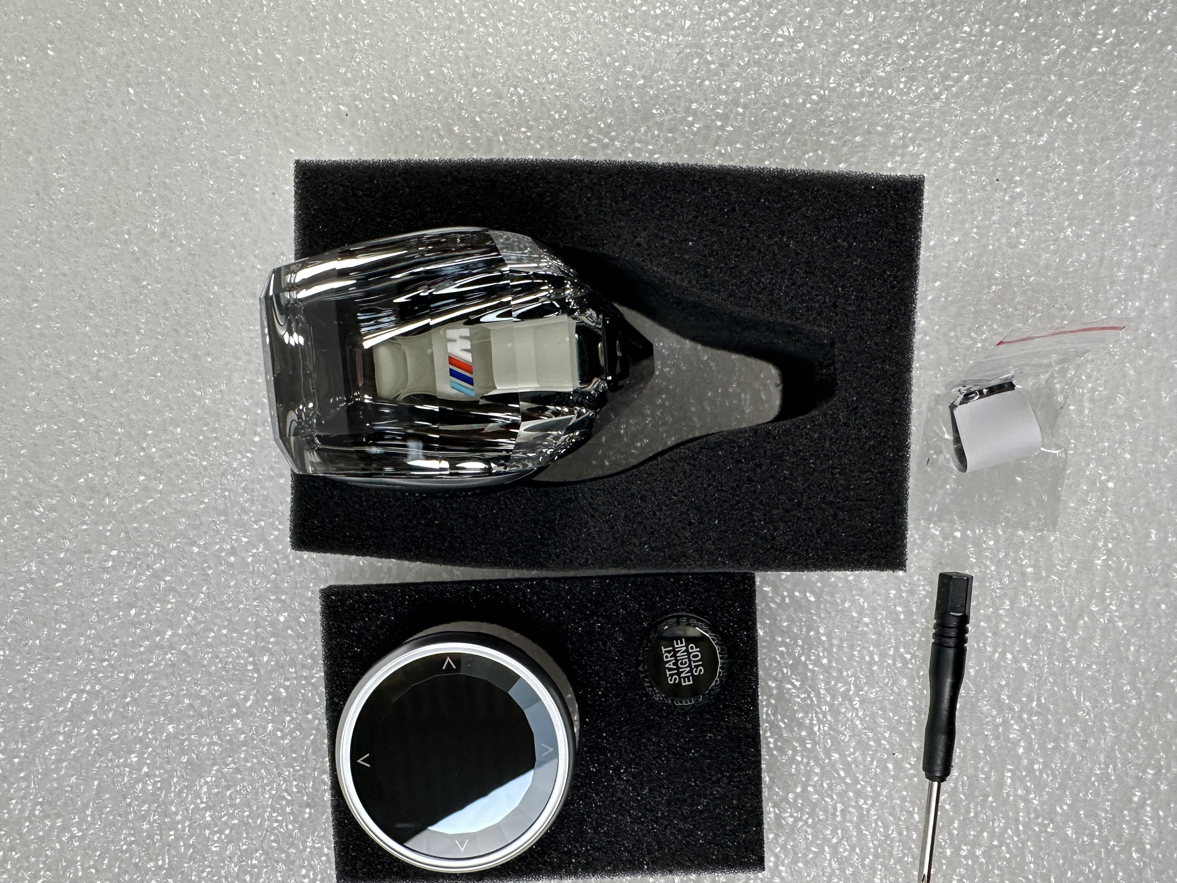 Gałka zmiany biegów krystał do BMW 2 3 4 X3 X4 X5 X6 X7 G-seria logo M