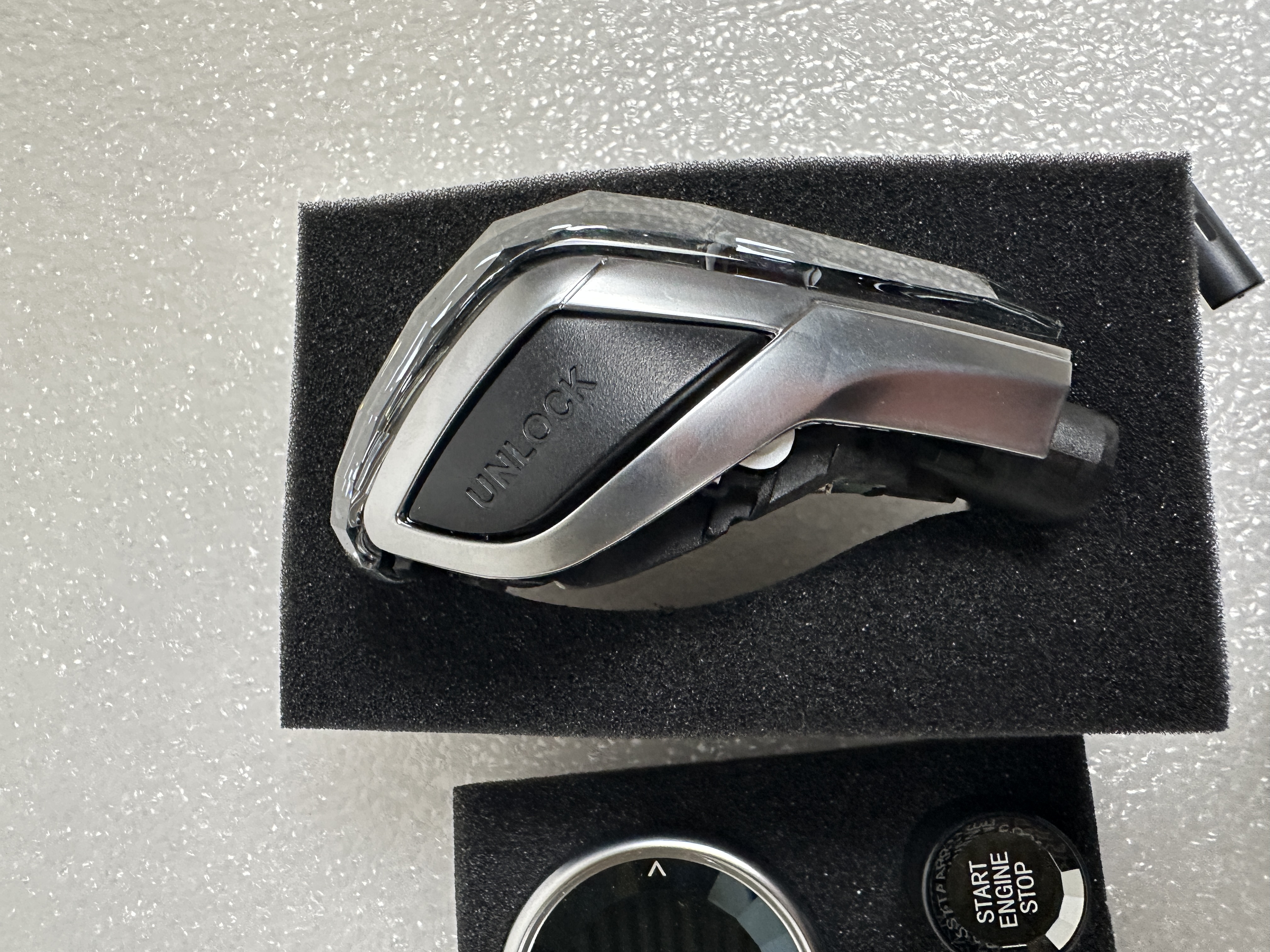 Gałka zmiany biegów krystał do BMW 5, 7, 6 GT, X3, X4 G-seria logo "M"