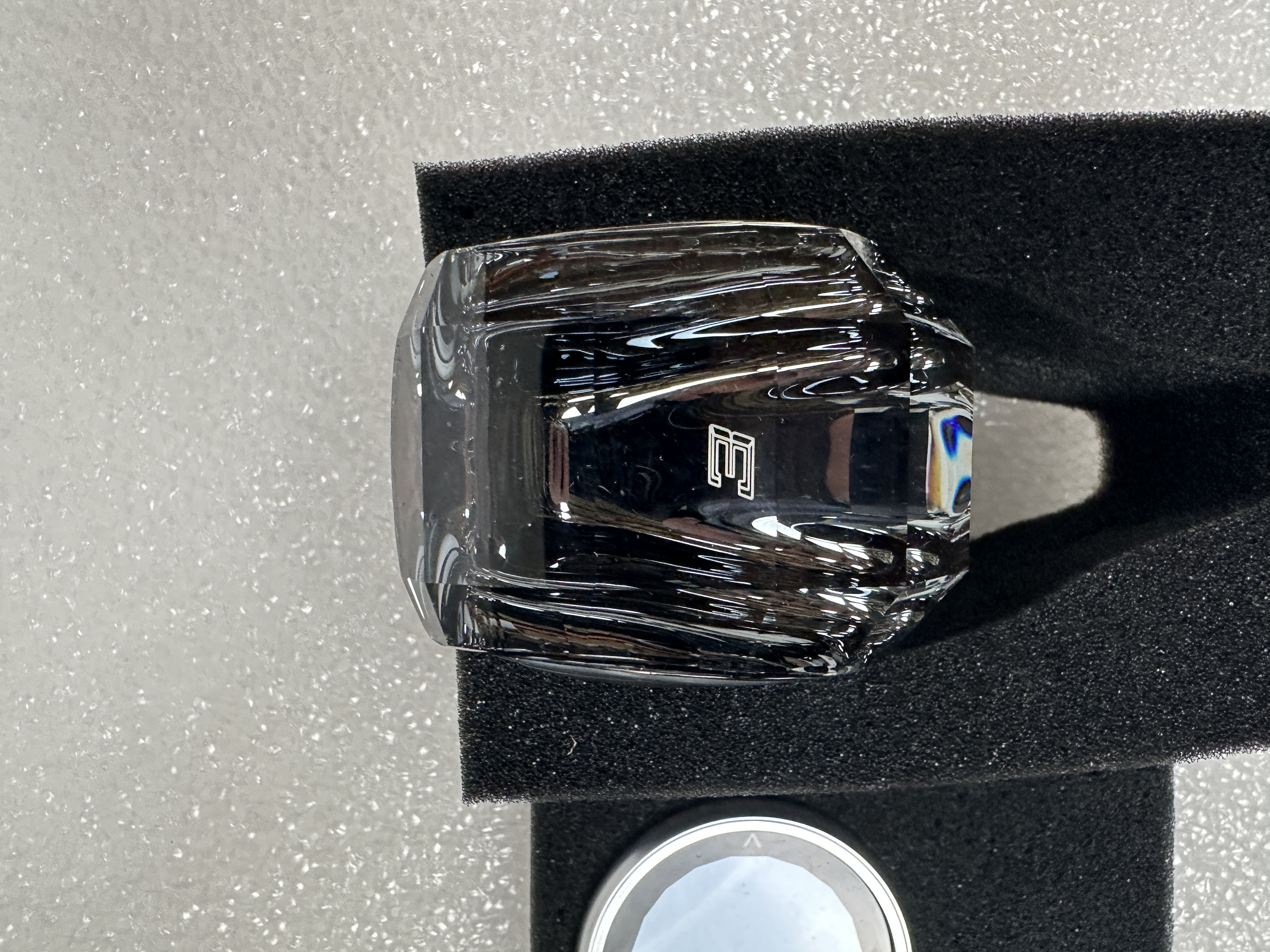 Gałka zmiany biegów krystał do BMW X3 G-seria logo "3"