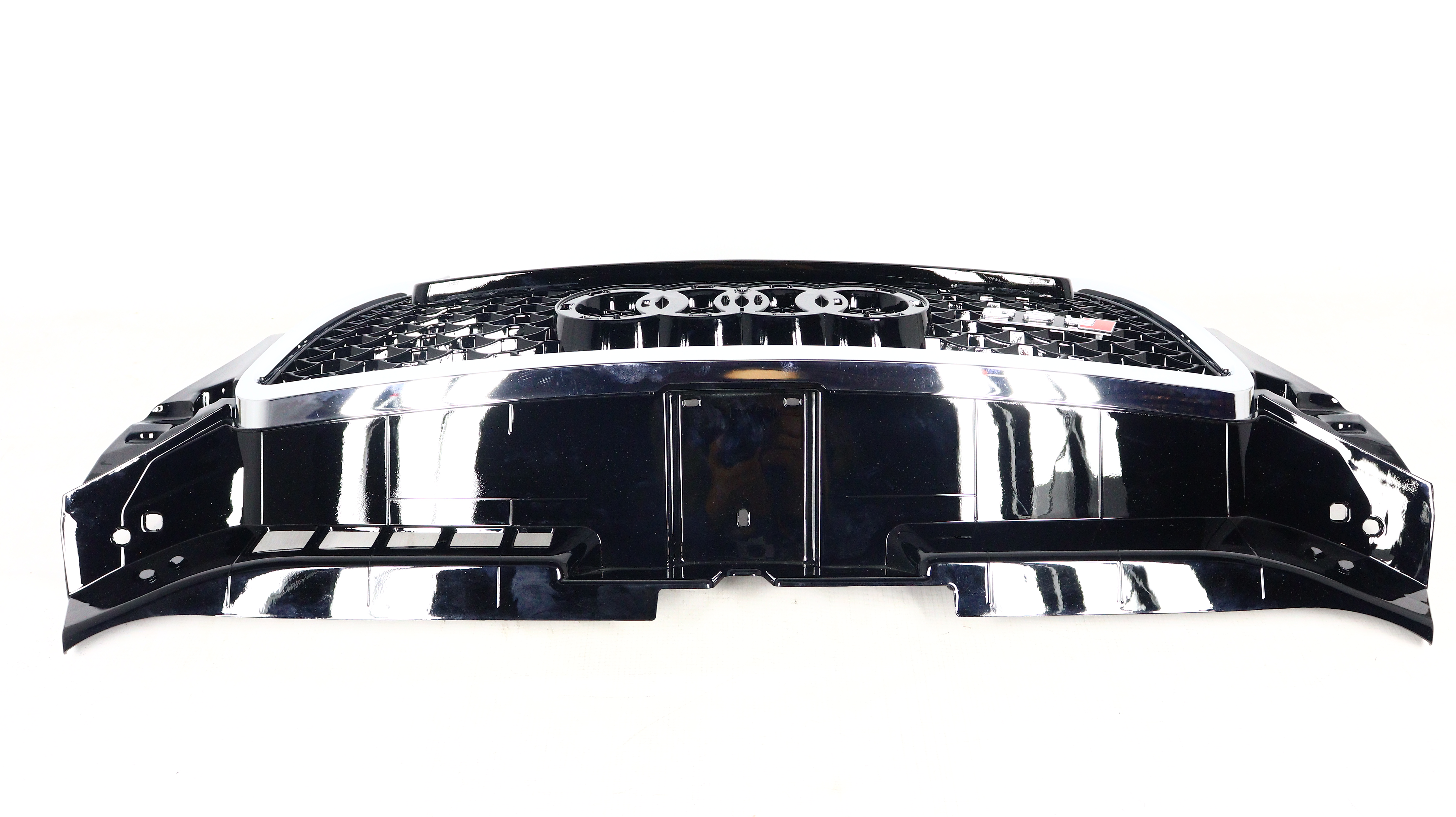 Atrapa grill Audi  A3 2008-2011 po liftingu styl RS3 chrom