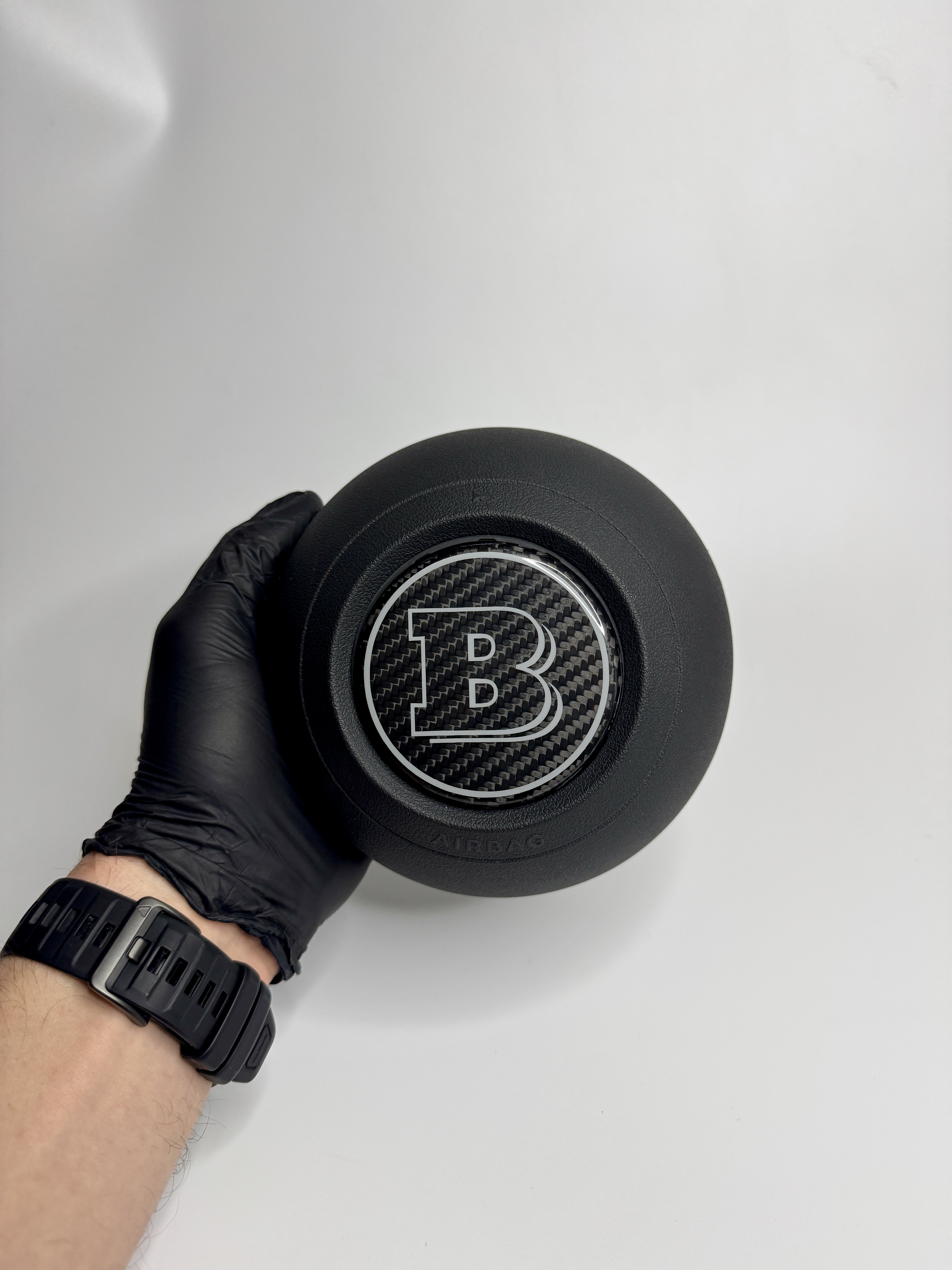 Emblemat Brabus Grey na poduszce powietrznej do Mercedesa G-Class 2024+