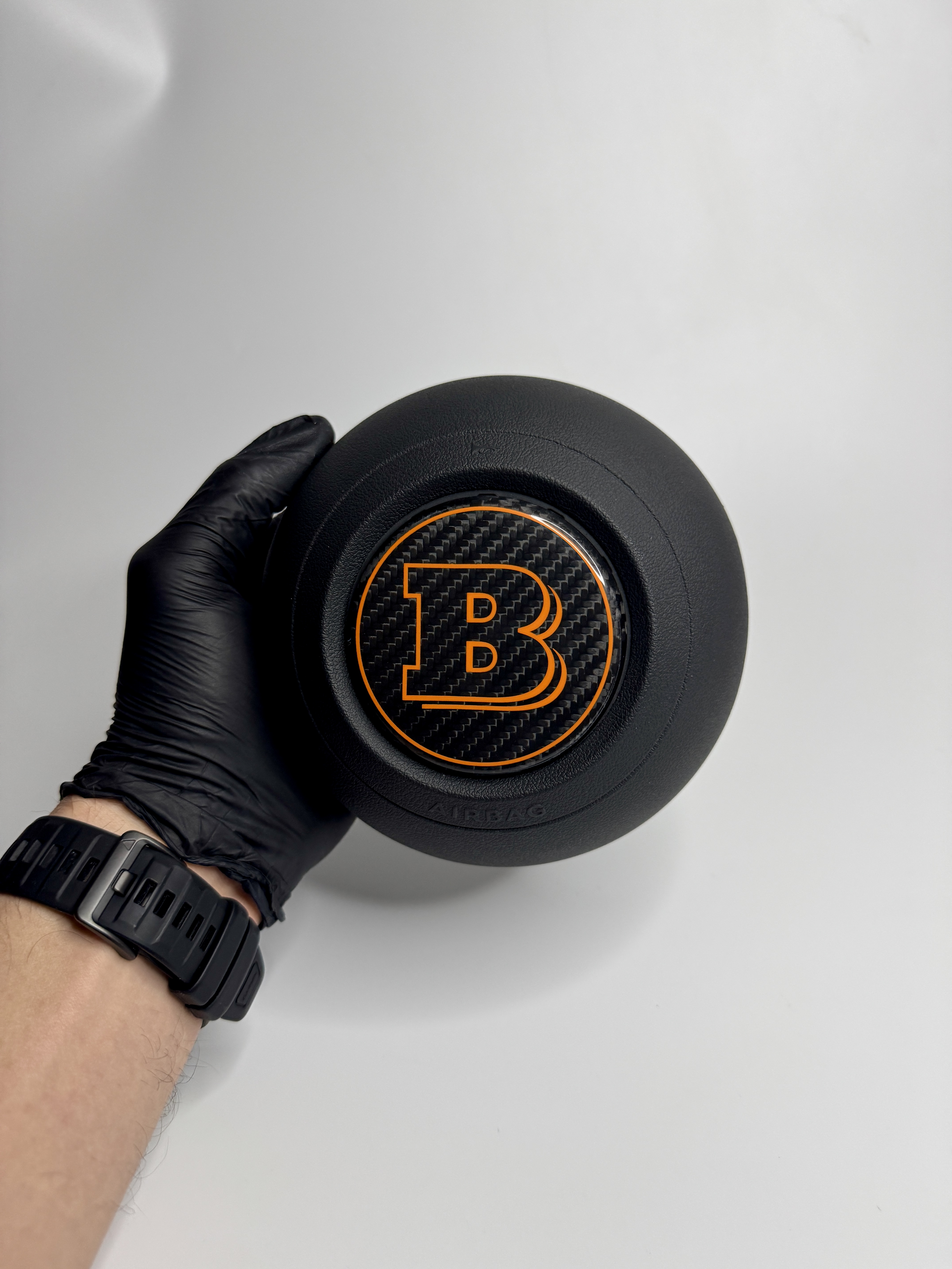 Emblemat Brabus Orange na poduszce powietrznej do Mercedesa G-Class W463A W464