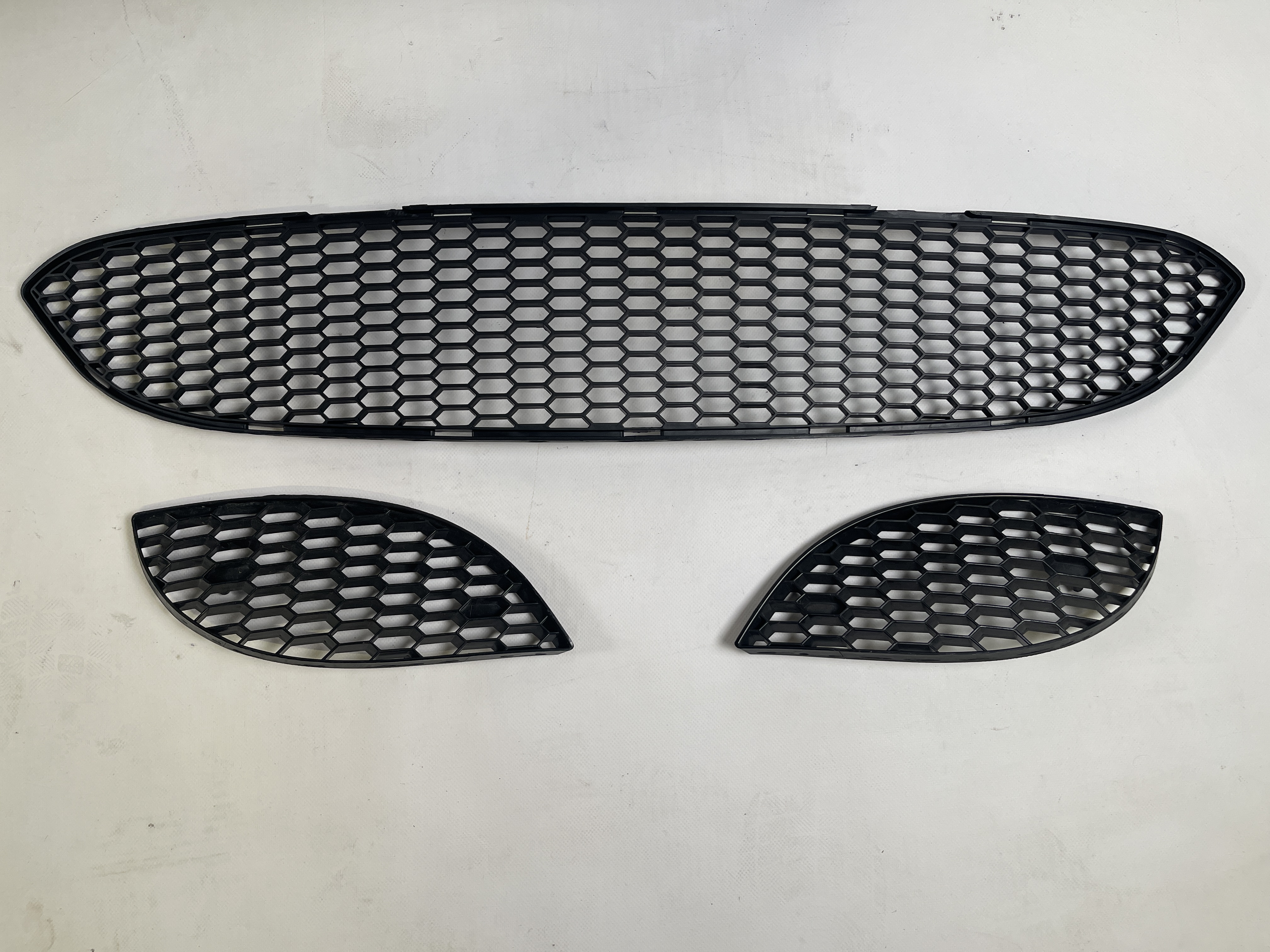 Przedni zderzak BMW 5 E60 2006-2010