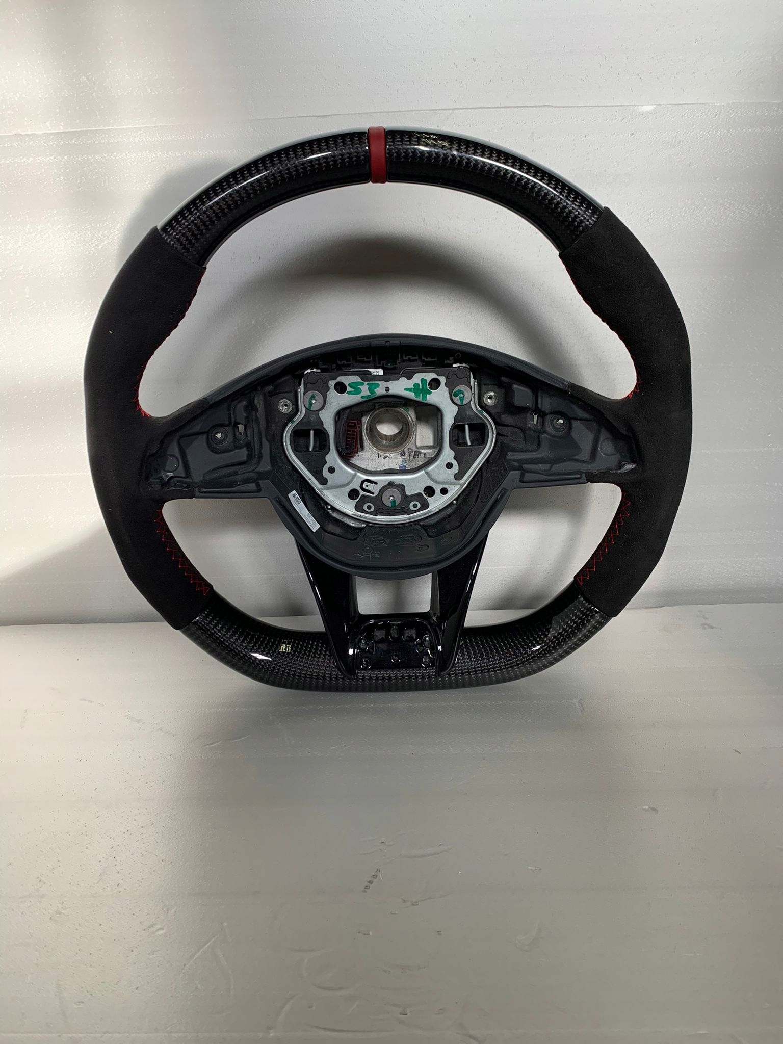 Kierownica Mercedes-Benz C-klasa karbon W205 2014-2021