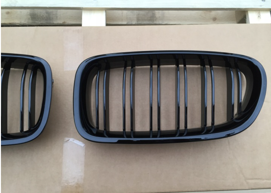 Grill nerki BMW 5 F10 2010-2016 czarny połysk