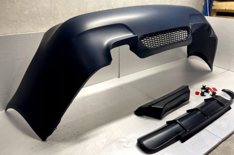Zderzak tylny BMW E60 2003-2010 styl M5