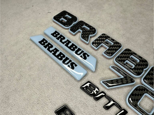 Zestaw emblematów Mercedes-Benz W463A W464 2018-2024 G-klasa styl Brabus 700 Light blue