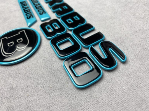 Zestaw emblematów Mercedes-Benz W463A W464 2018-2024 G-klasa styl Brabus Rocket G800 blue