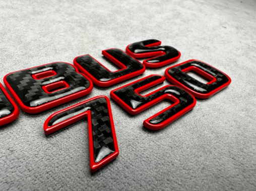 Napis Brabus 750 red i karbon Mercedes-Benz W463A W464 2018-2024 G-klasa