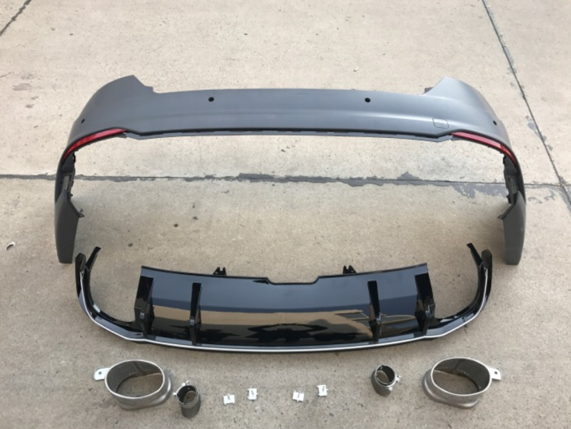 Tylny zderzak Audi A5 2016-2019 wzor Rs5 (4 DRZWI )