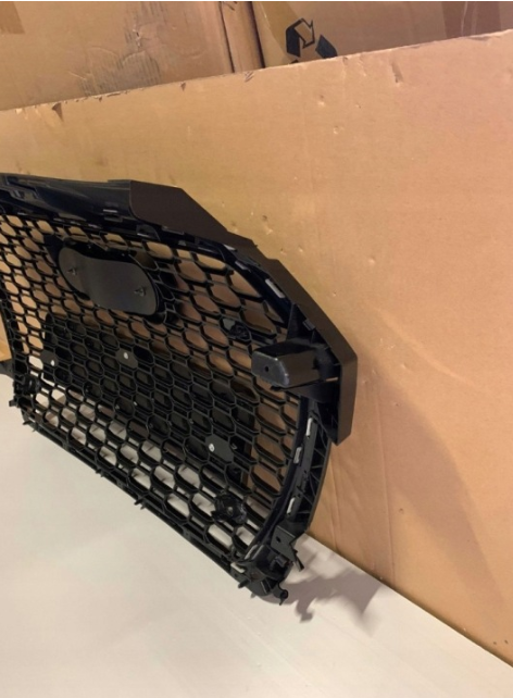 Atrapa grill Audi A1 2015-2018 po liftingu RS1 Chrom Quattro