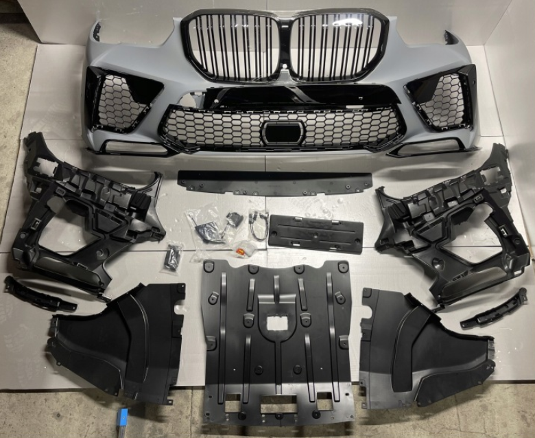 Body kit zderzak przód tył progi BMW X5 G05 2018- styl X5M F95