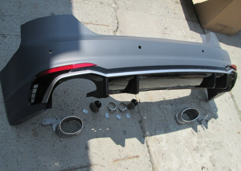 Tylny zderzak Audi A5 2016-2019 wzor Rs5 (4 DRZWI )