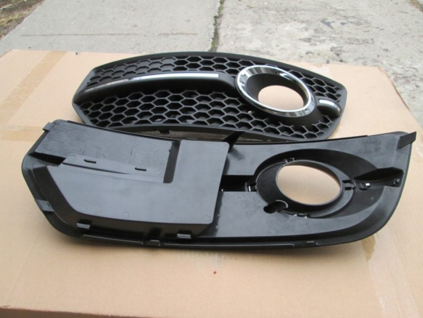 Kratki halogenów zderzak Audi Q5 2008-2011