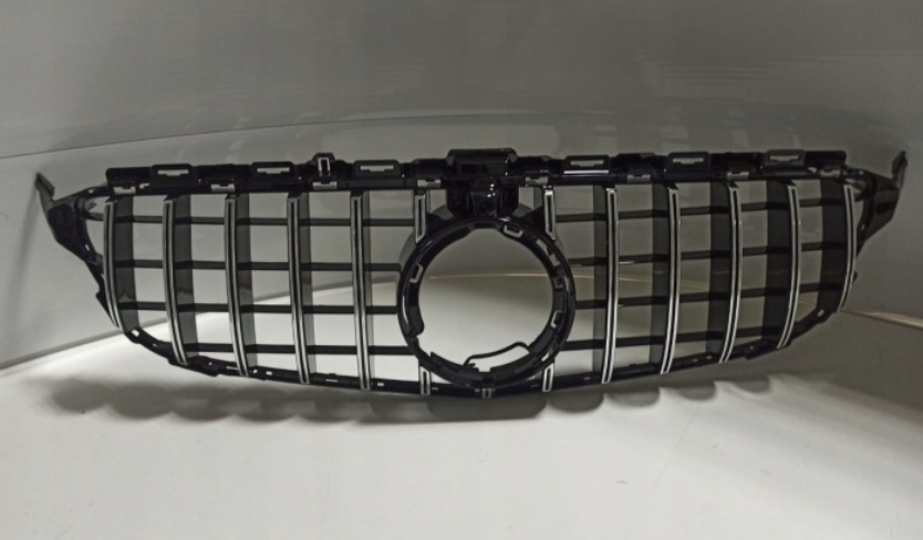 Grill Mercedes C-class W205 19+ GT kamera